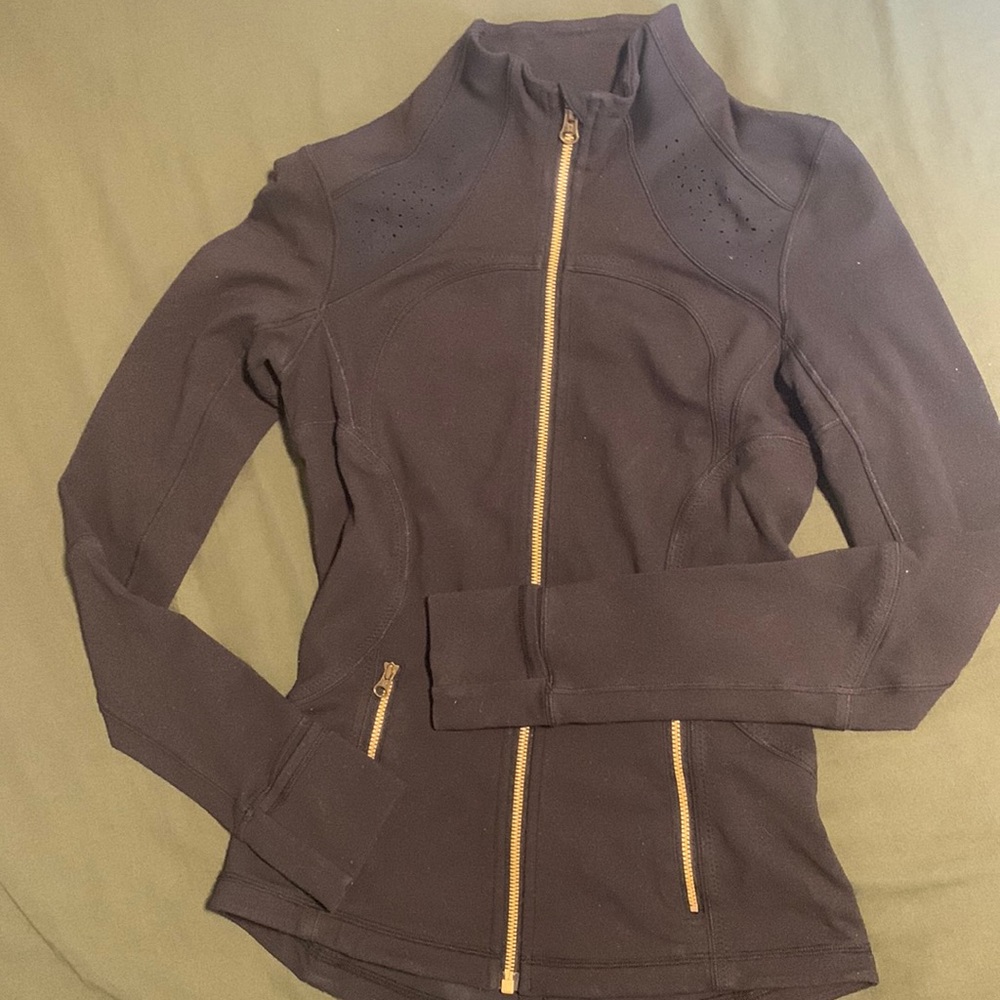 Lululemon Forme Black Laser Cut Define Jacket Gold Hardware